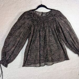 147.Women's Black and White Blouse Sheer